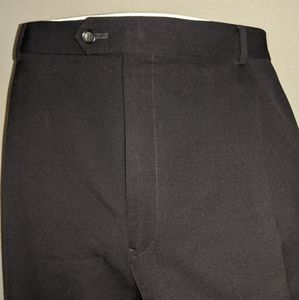 Black Joseph & Feiss Black Double Pleated 40X32